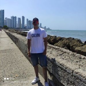 Meet your Posher, Nicolás